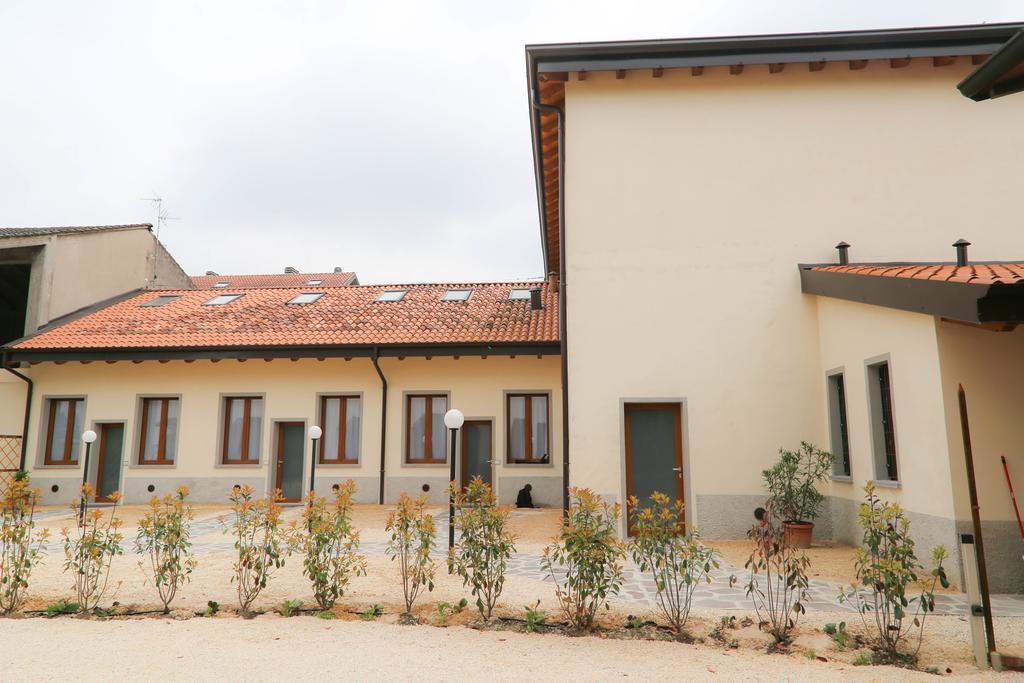 Agriturismo Cascina Della Fontana Lodi Eksteriør billede